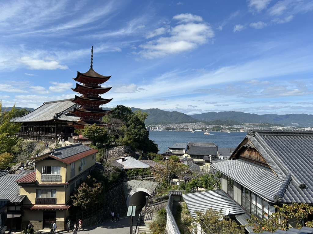 Le sanctuaire d'Itsukushima à marée haute, Miyajima