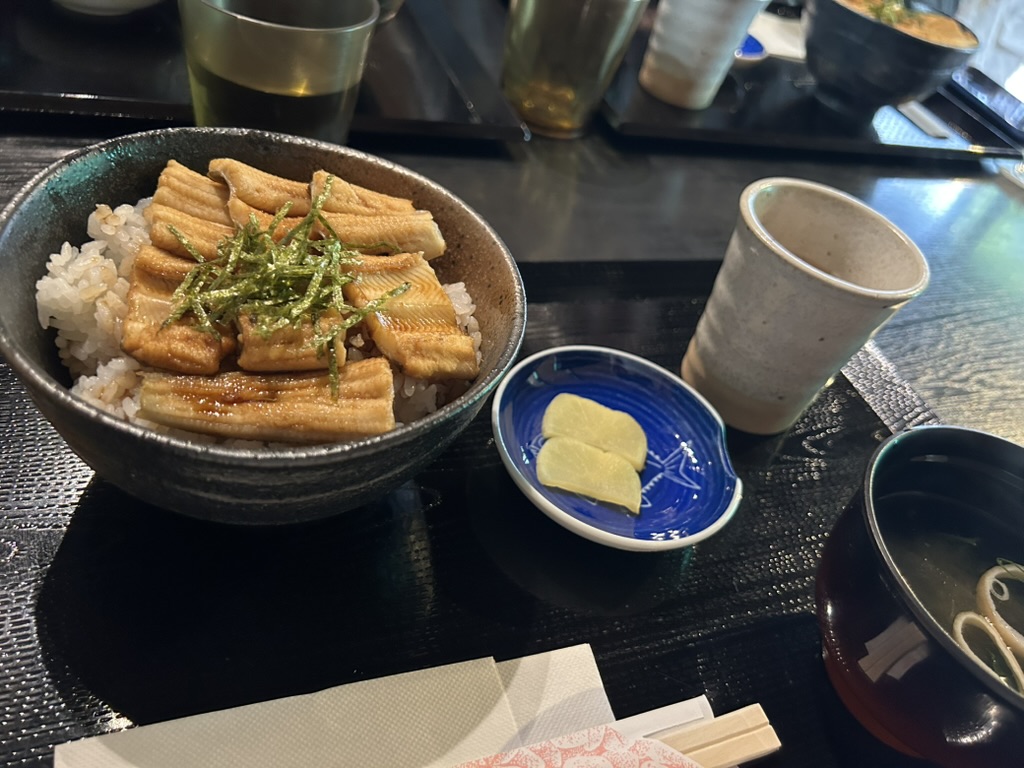 Bol d'anago sur riz, Miyajima